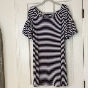 Dress, Donna Morgan, size 10, elastic back and side of neck.